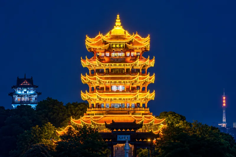 6D BEST SAVER WUHAN NO SHOP by Xiamen Airlines