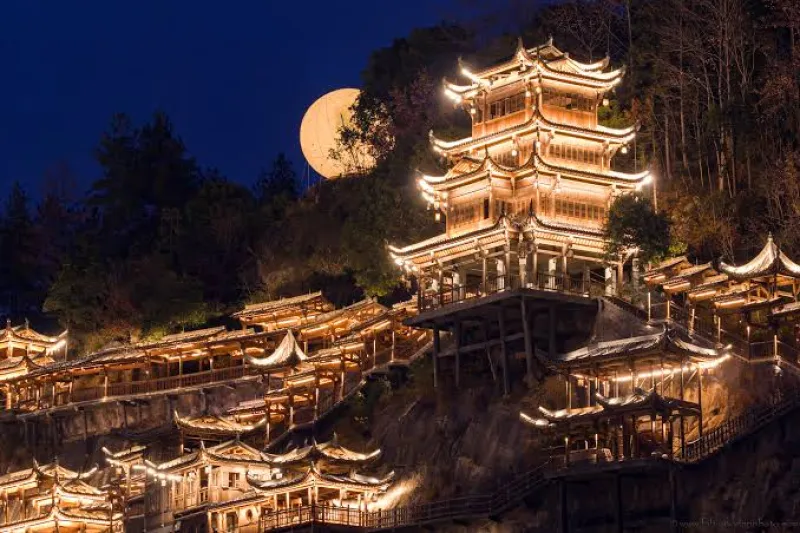 9D HANGZHOU – WANGXIAN VALLEY – RUYI BRIDGE – SHANGHAI – DISNEYLAND by AIR CHINA