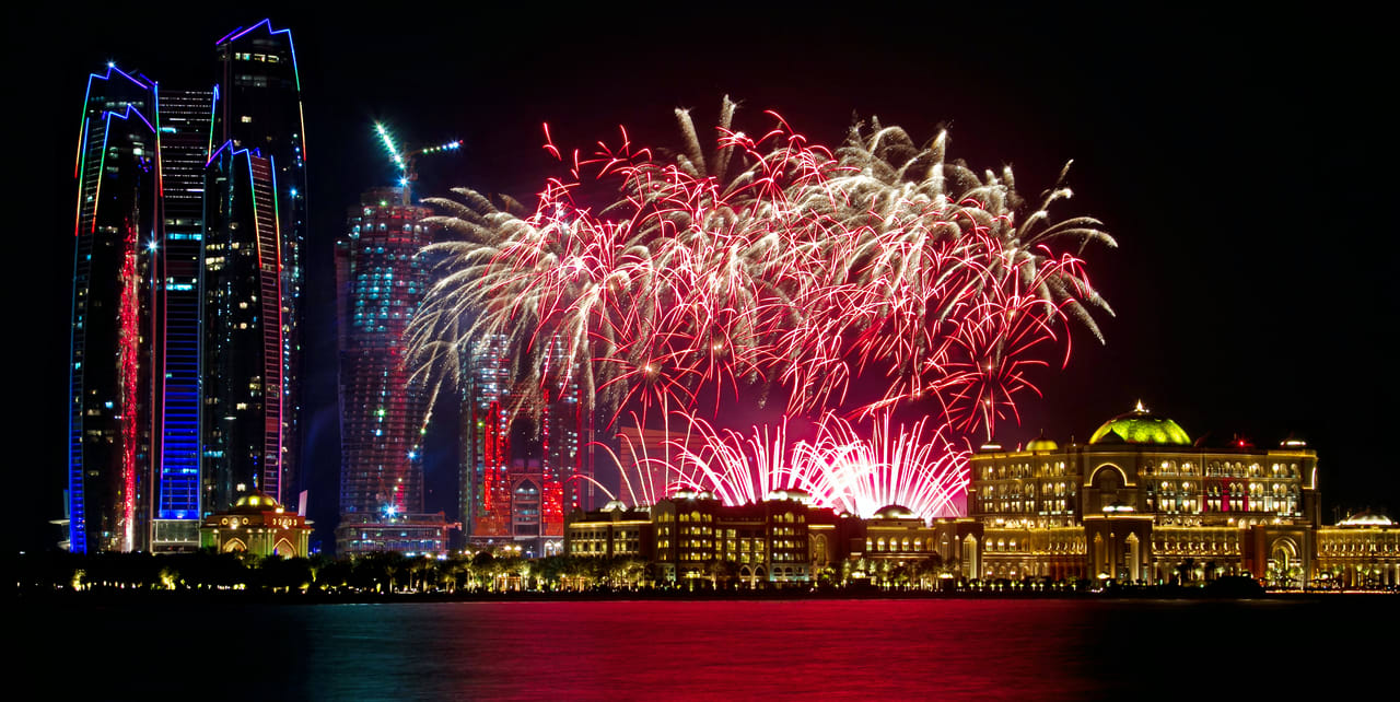 6D/4N Dubai + Abu Dhabi New Year Celebration by Royal Brunei Airlines